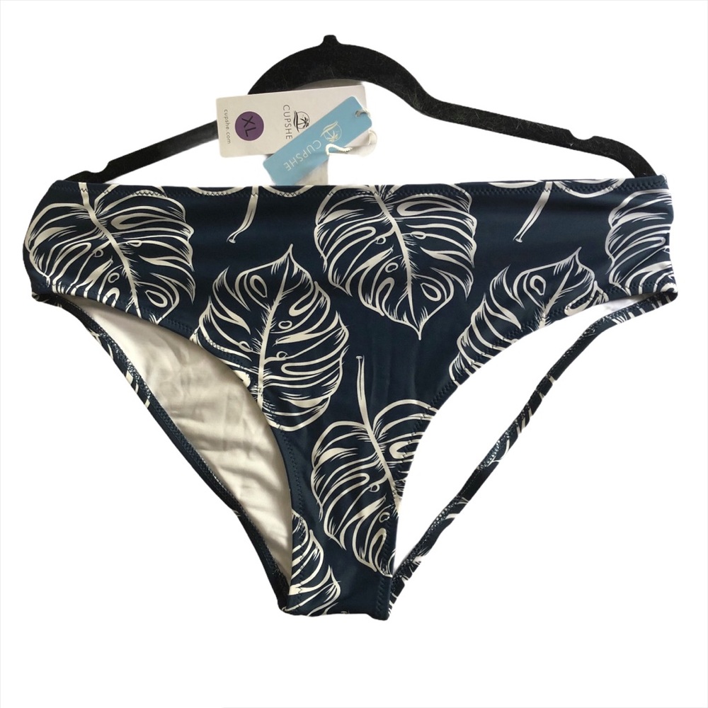 CUPSHE. Swim buttom Sz XL‎